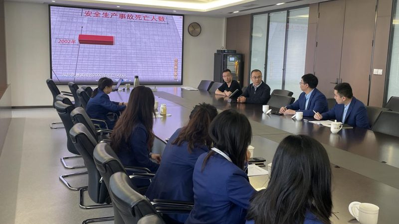 与传统的课堂授课相比，一对一辅导具有以下优势：
